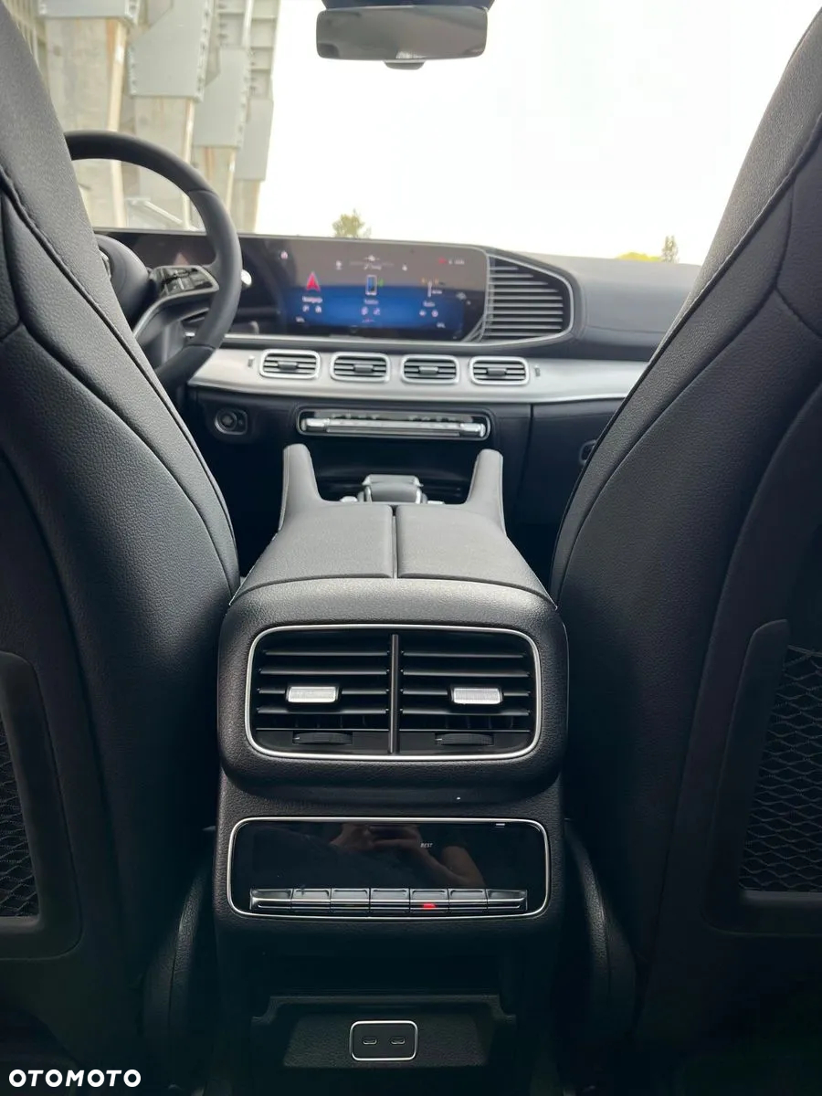 Mercedes-Benz GLE 300 d 4-Matic - 23
