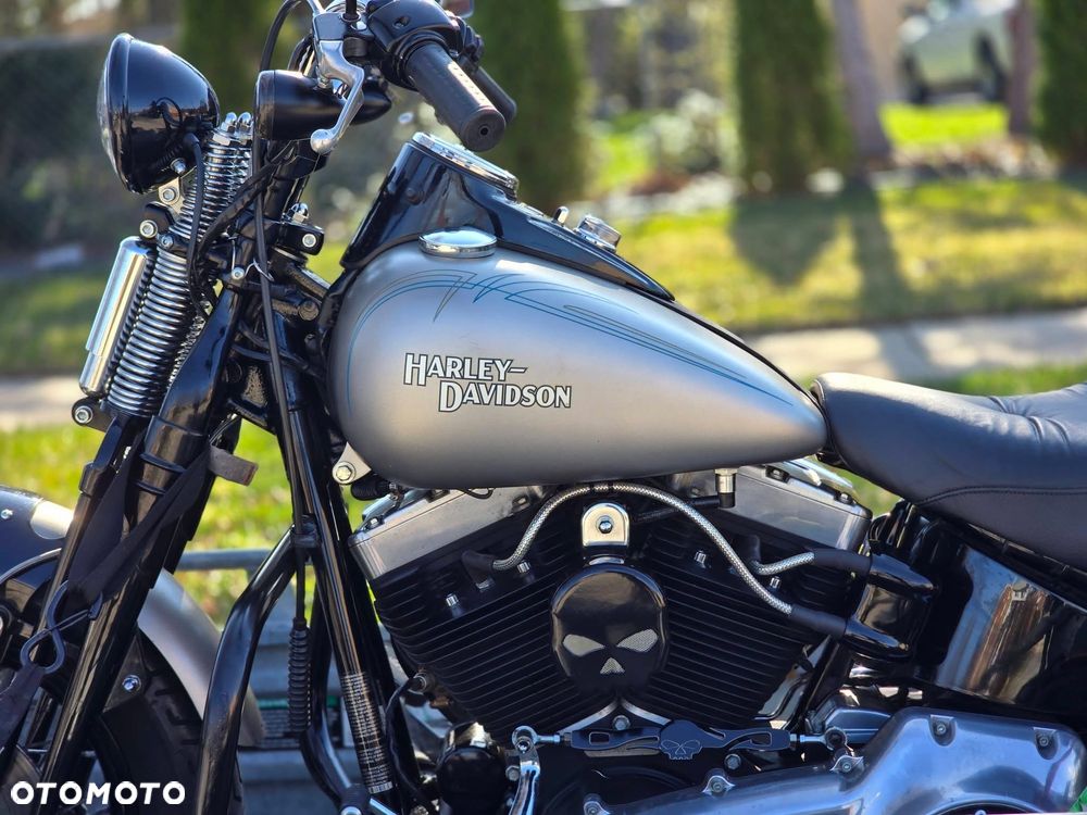 Harley-Davidson Softail Cross Bones