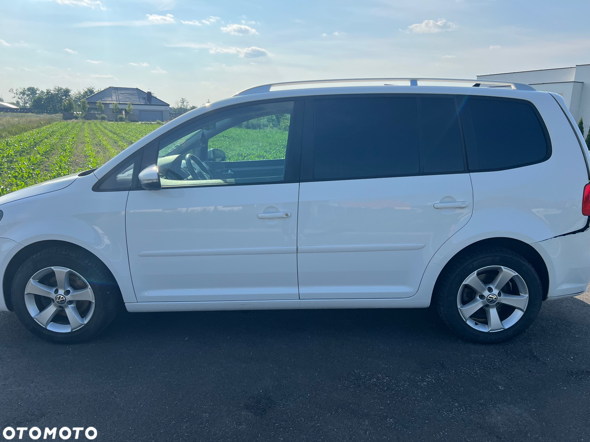 Volkswagen Touran 1.6 TDI SCR BlueMotion Technology Comfortline - 5