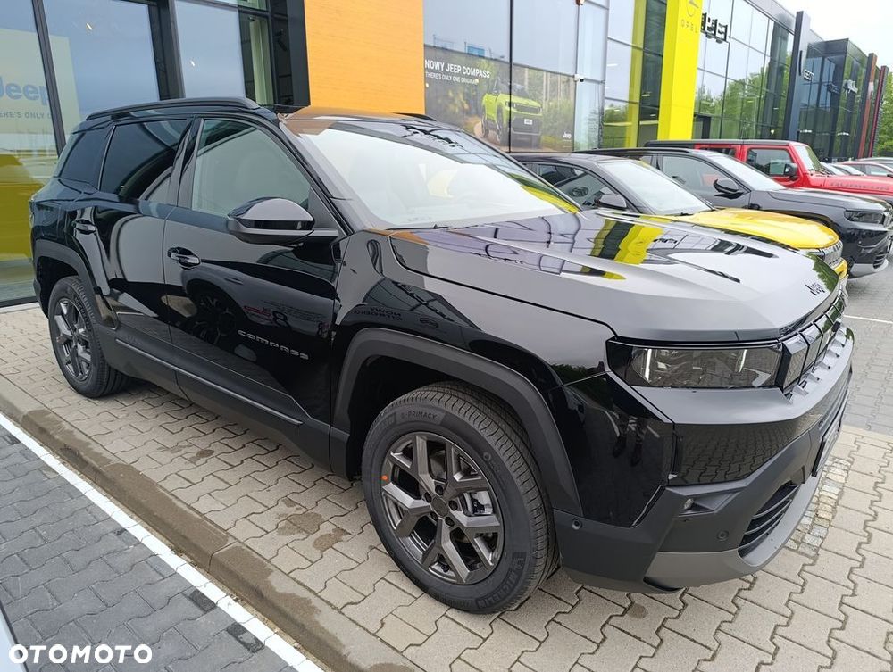 Jeep Compass - 10