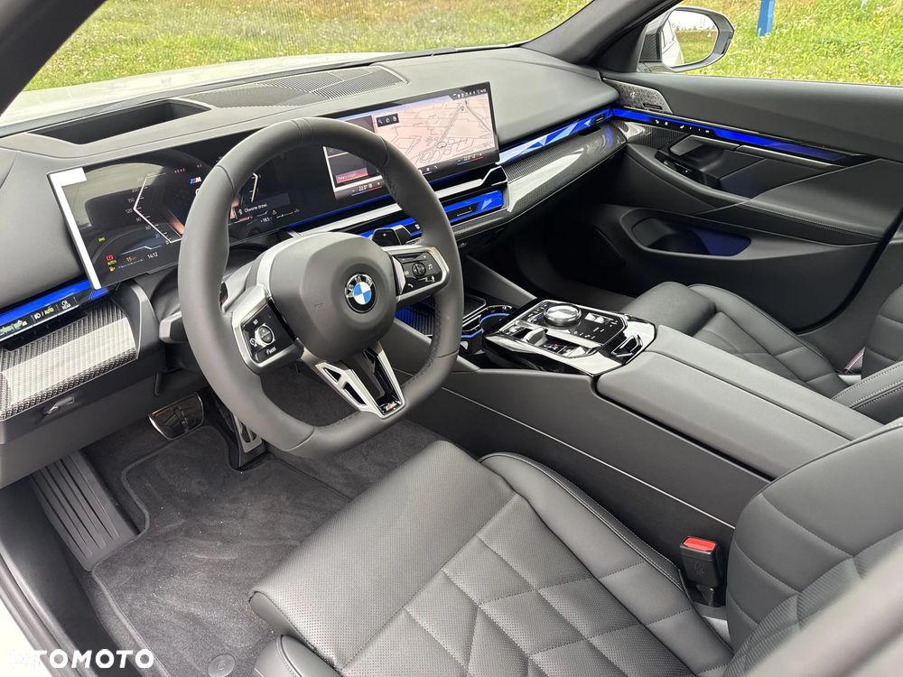 BMW Seria 5 520d xDrive mHEV M Sport Edition - 10