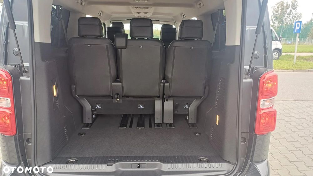 Toyota Proace Verso 2.0 D4-D Long VIP - 19