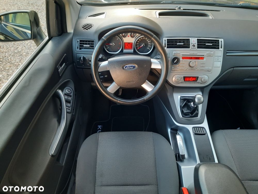 Ford Kuga - 7