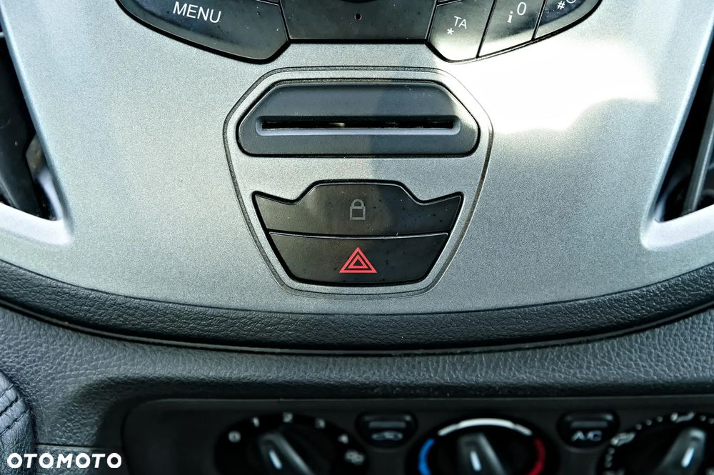 Ford Transit - 27