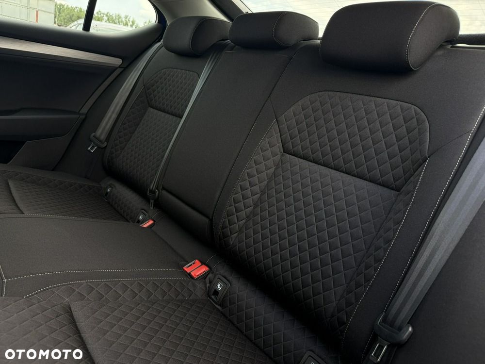 Skoda Superb 2.0 TDI SCR Ambition DSG - 34