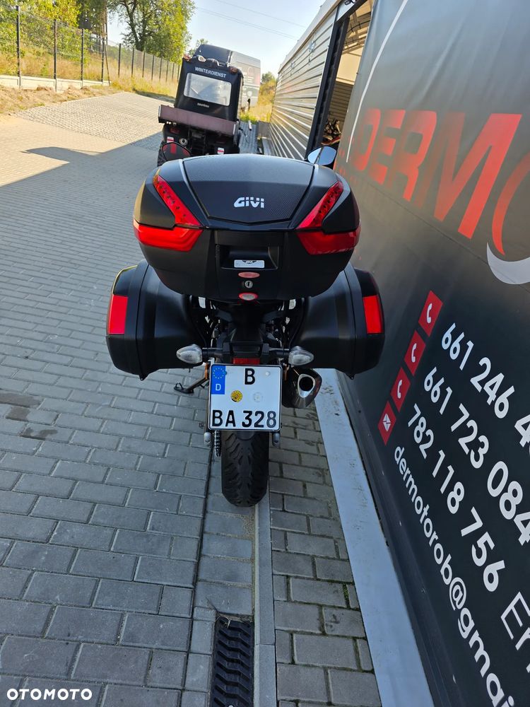 Suzuki SV - 17