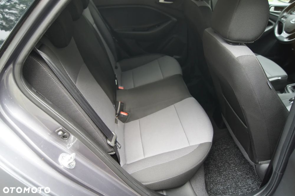 Hyundai i20 blue 1.2 YES!+ - 29