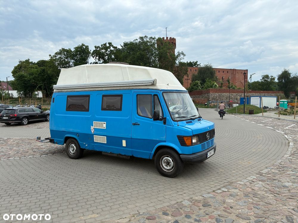 Mercedes-Benz Inny - 1