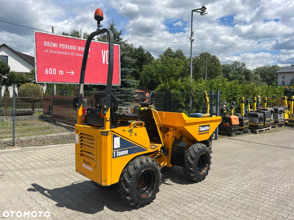 Thwaites 1 Tonne - 6