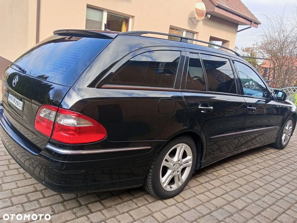 Mercedes-Benz Klasa E - 4