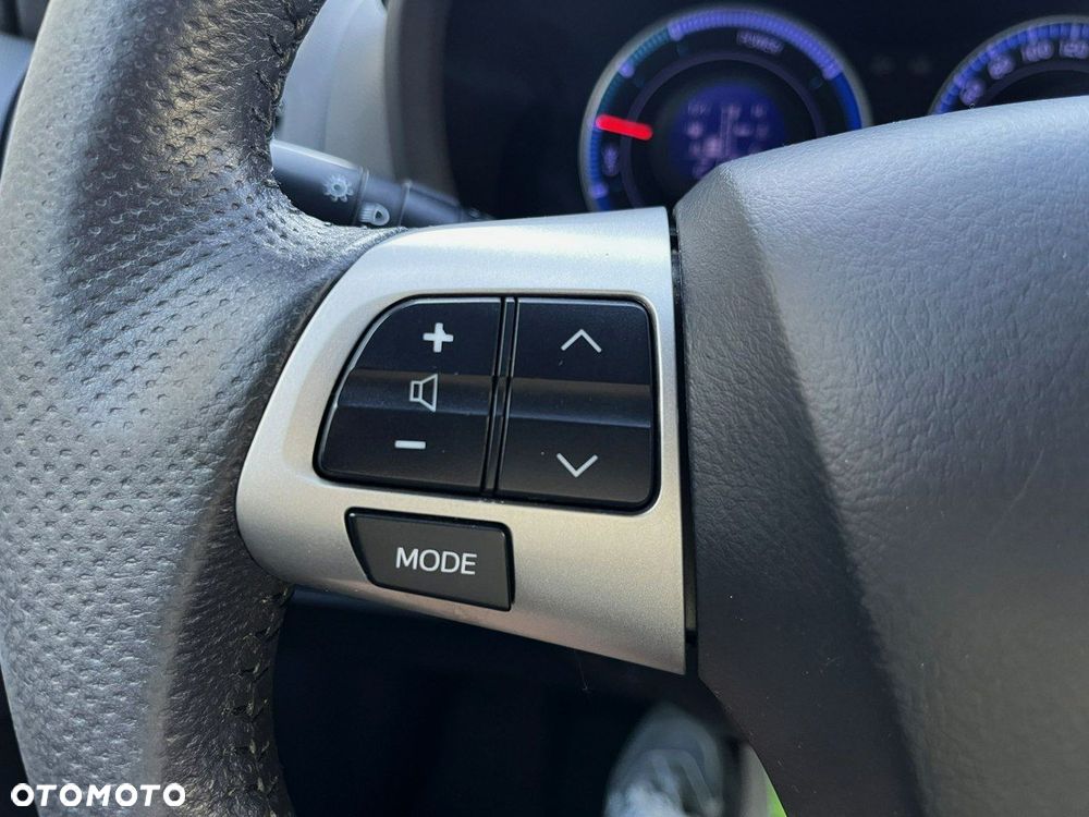 Toyota Auris 1.8 Hybrid Life - 17