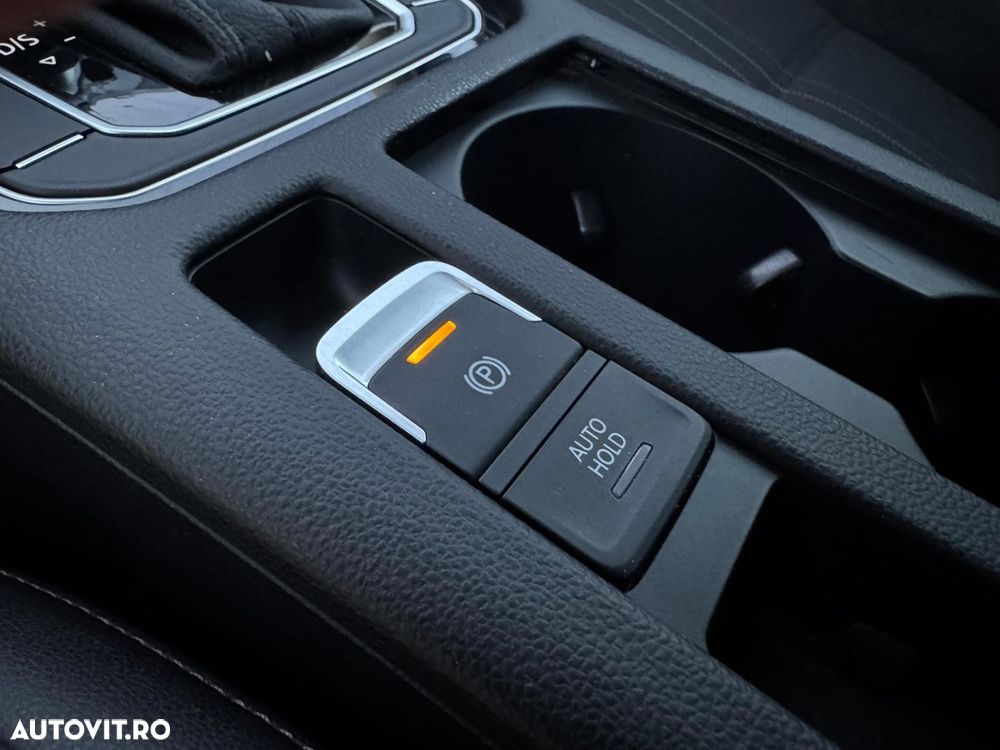 Volkswagen Passat Alltrack - 18