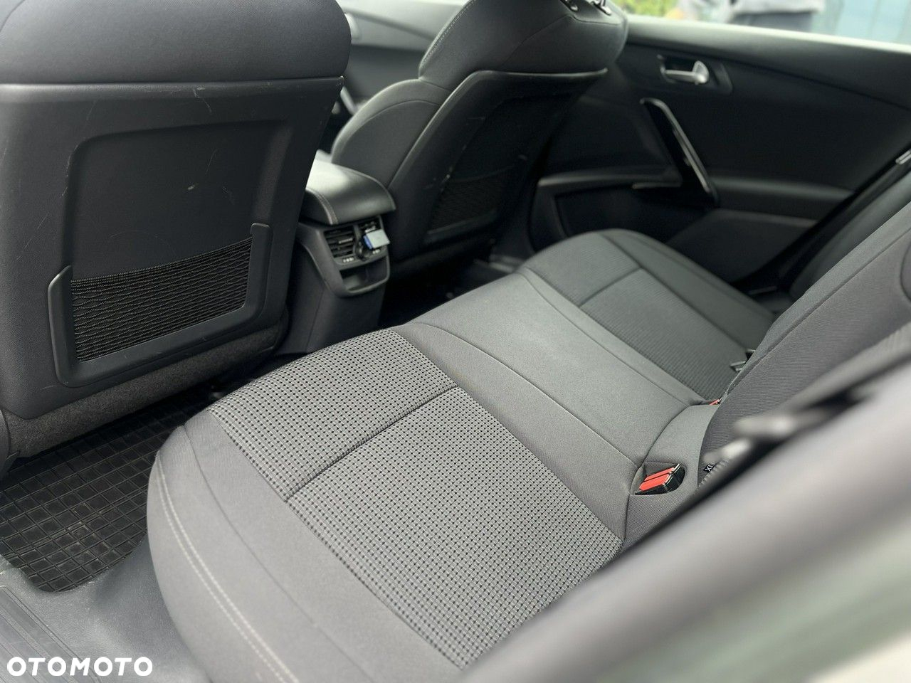 Peugeot 508 SW HDi FAP 115 Access - 30