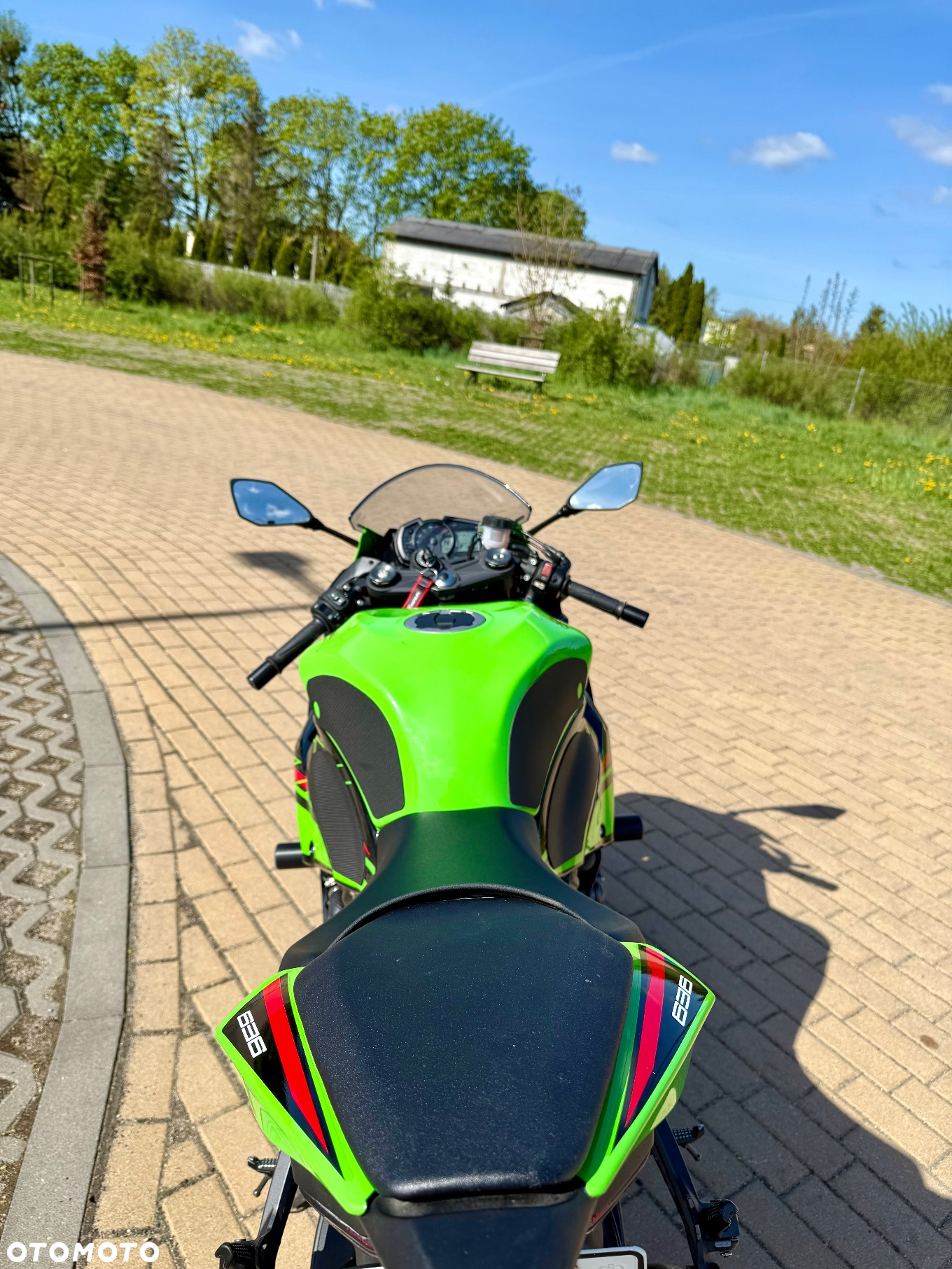 Kawasaki ZXR - 8