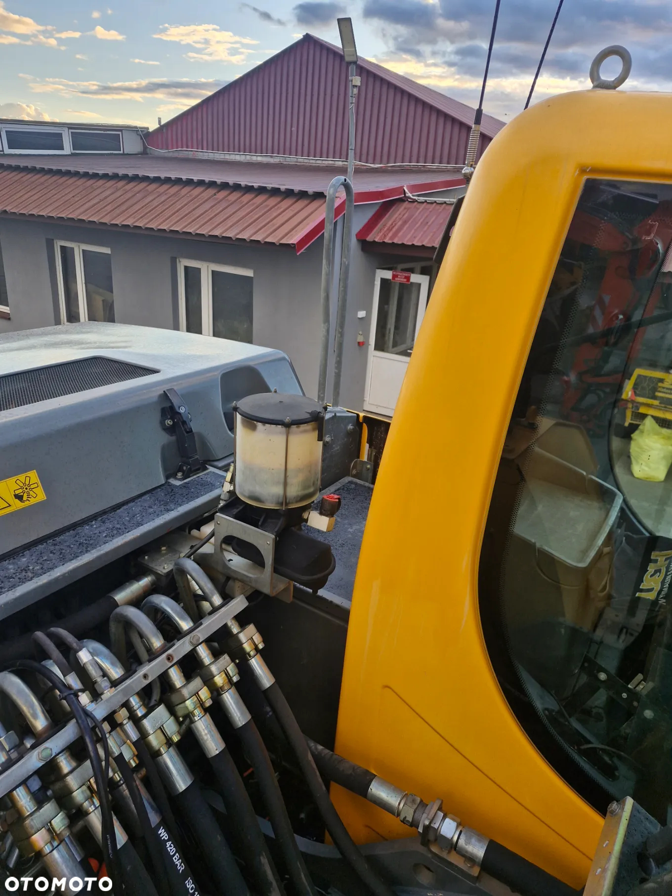 Liebherr 916 - 5
