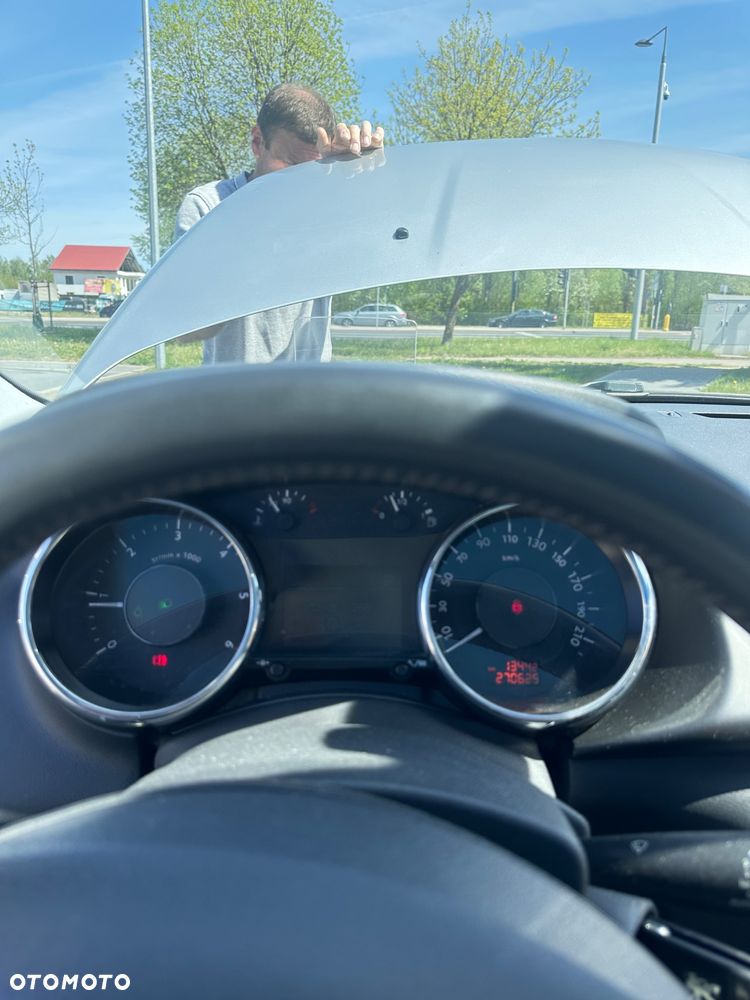 Peugeot 3008 2.0 HDi Active - 12
