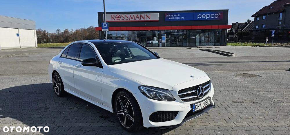 Mercedes-Benz Klasa C 200 4-Matic 9G-TRONIC - 3