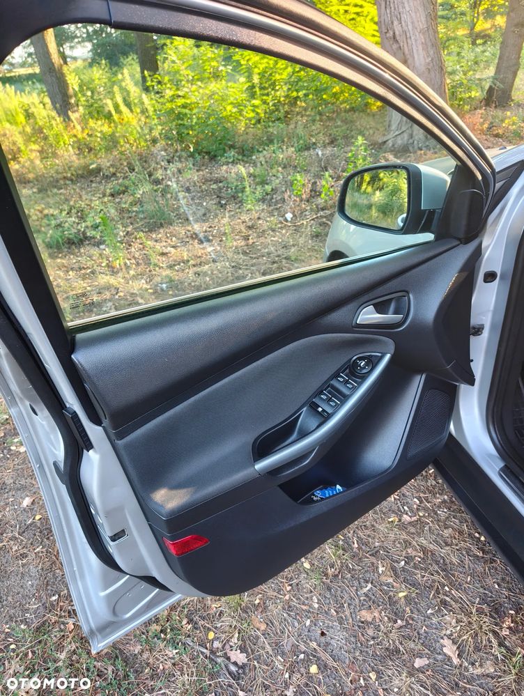 Ford Focus 1.6 EcoBoost Start-Stopp-System - 10