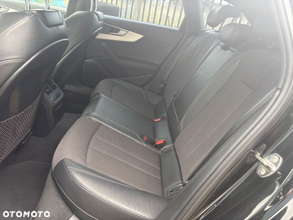 Audi A4 Avant 2.0 TDI S tronic quattro - 25