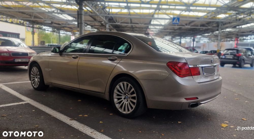 Kia Sportage 2.0 CRDI L AWD - 4