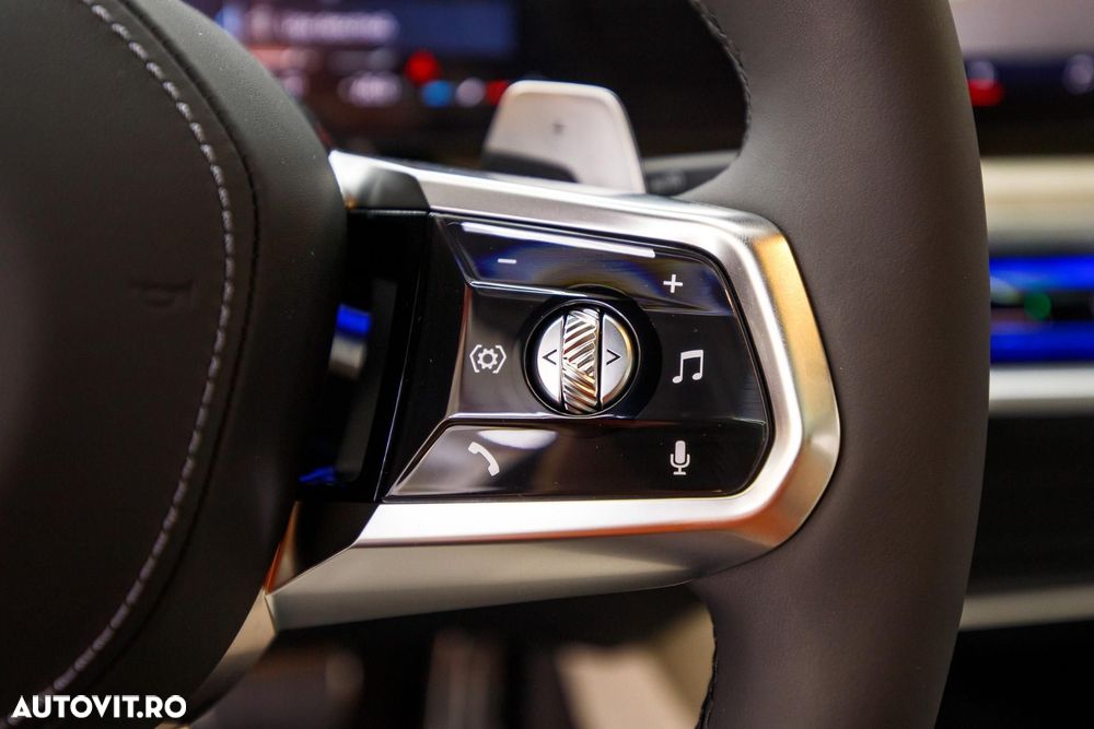 BMW Seria 7 - 29