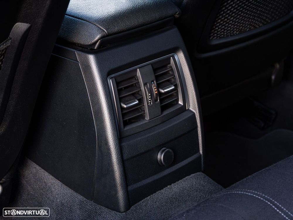 BMW 420 Gran Coupé d Pack M Auto - 27