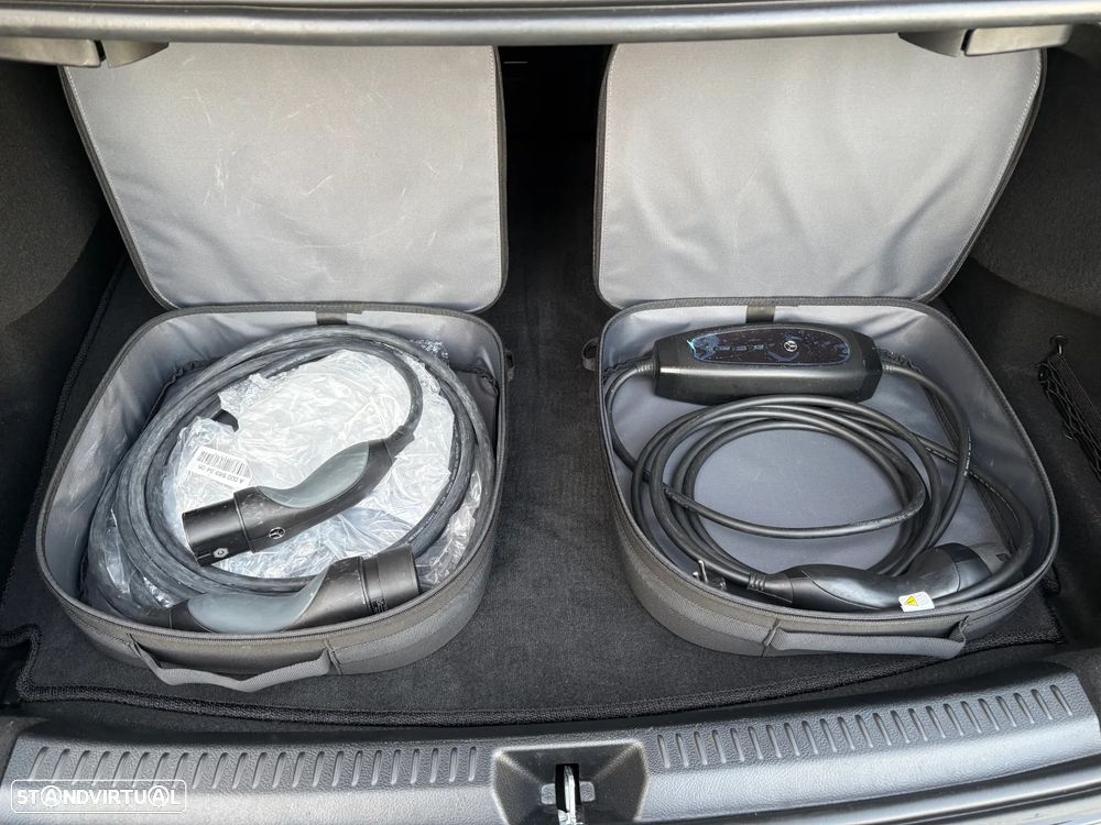 Mercedes-Benz A 250 Limousine e 8G-DCT Progressive Advanced - 18