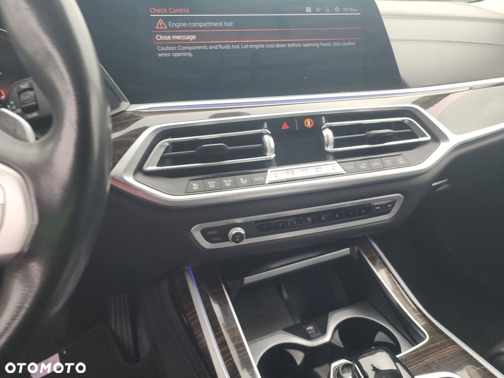 BMW X7 xDrive40i - 15