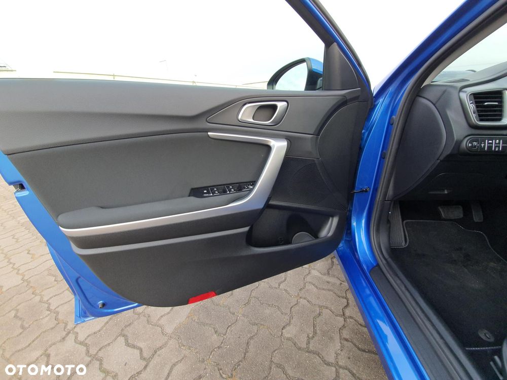 Kia Ceed 1.5 T-GDI M DCT - 10