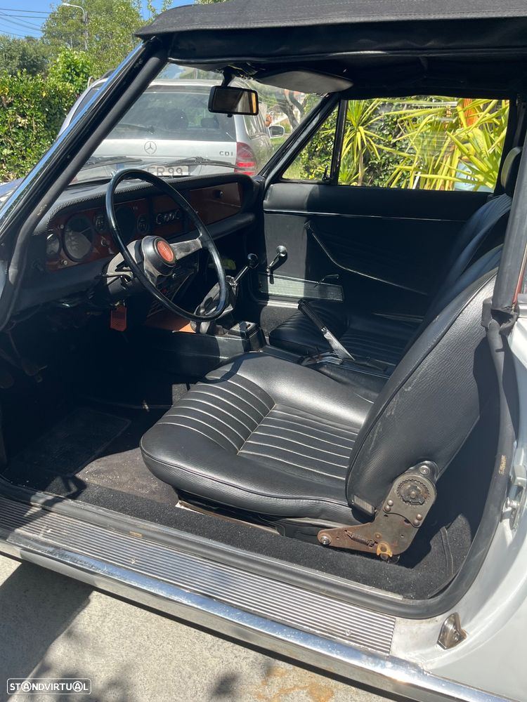 Fiat 124 Spider - 10