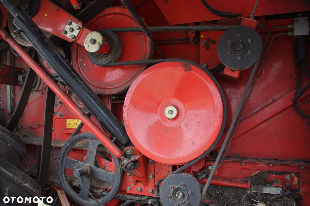 Kombajn na części - Massey Ferguson MF 36 7.6 220 KM 612 DSL 1997R Silnik Skrzynia Kabina Lampa Lusterko Schody Koło Deska Kokpit Sterownik Moduł Czujnik Kierownica Fotel - 21