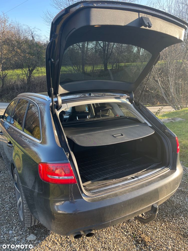 Audi A4 Avant 2.0 TDI - 15