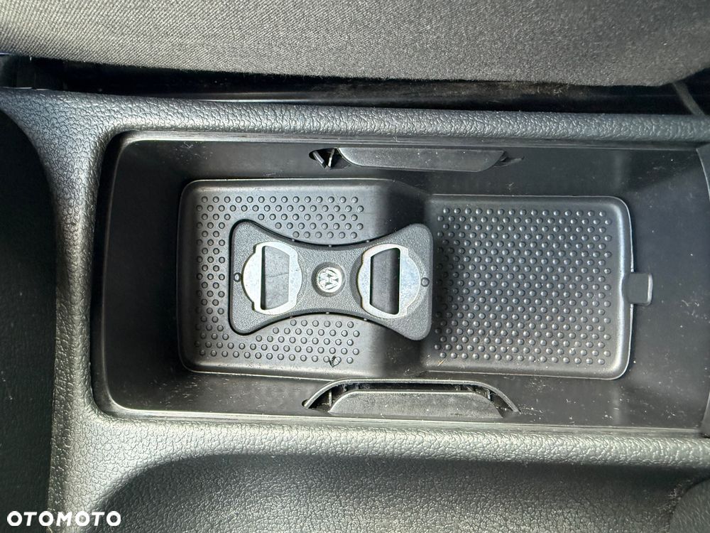 Volkswagen Golf Plus - 36