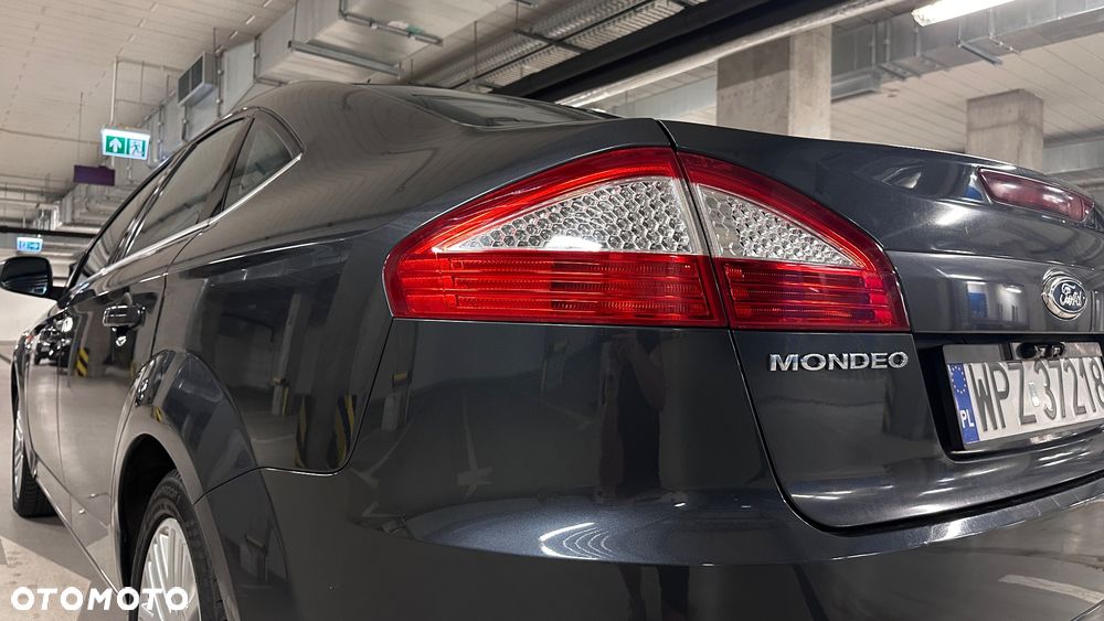 Ford Mondeo - 30