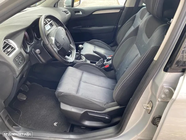 Citroën C4 1.2 PureTech Feel - 4