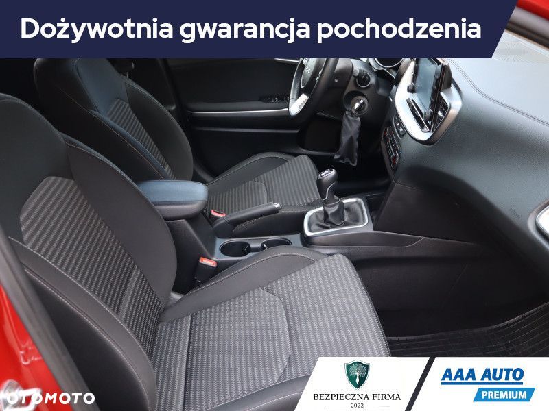 Kia XCeed - 10