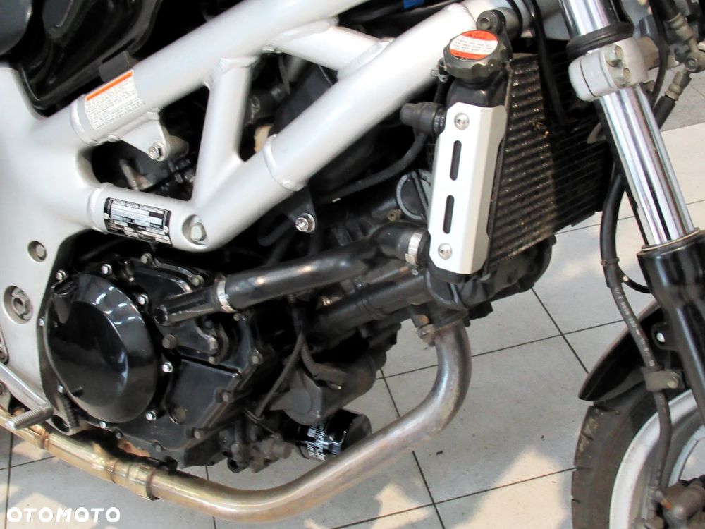 Suzuki SV - 21