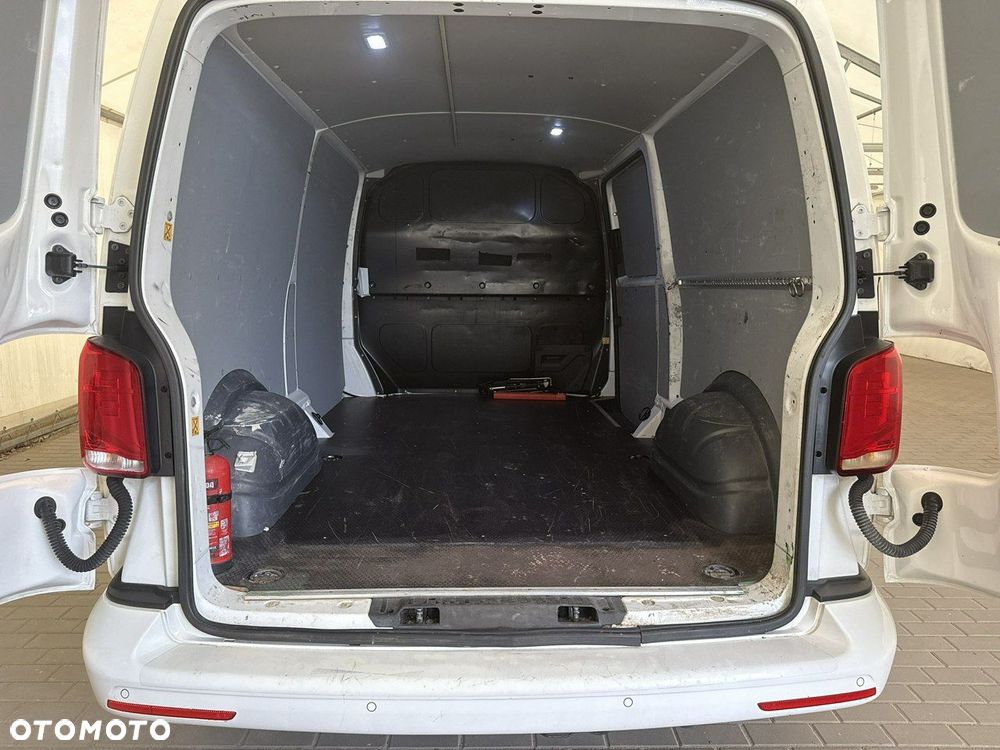 Volkswagen Transporter - 19