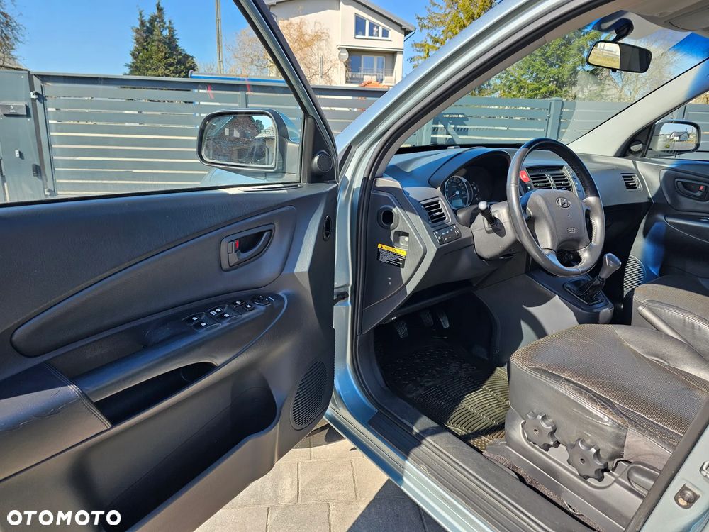 Hyundai Tucson 2.0 4WD GLS - 27