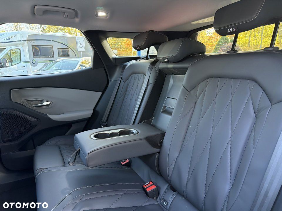 Ford Explorer - 14