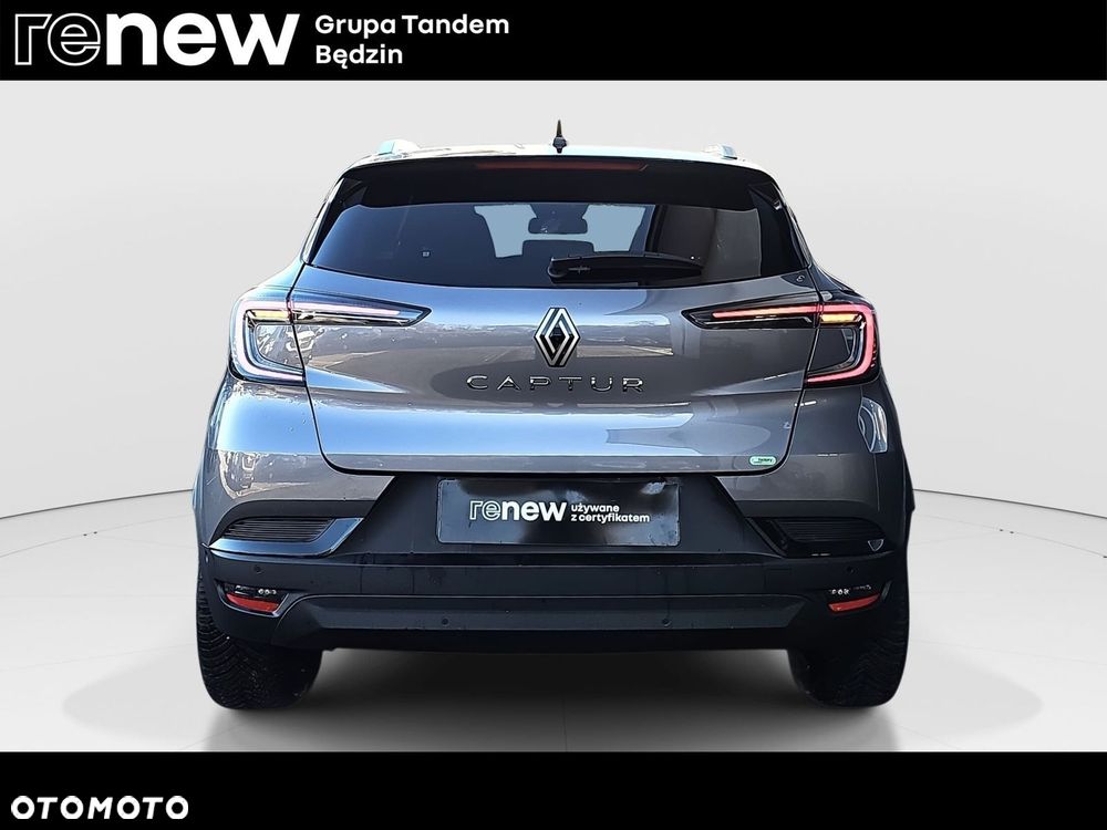 Renault Captur 1.3 TCe mHEV Techno EDC - 6