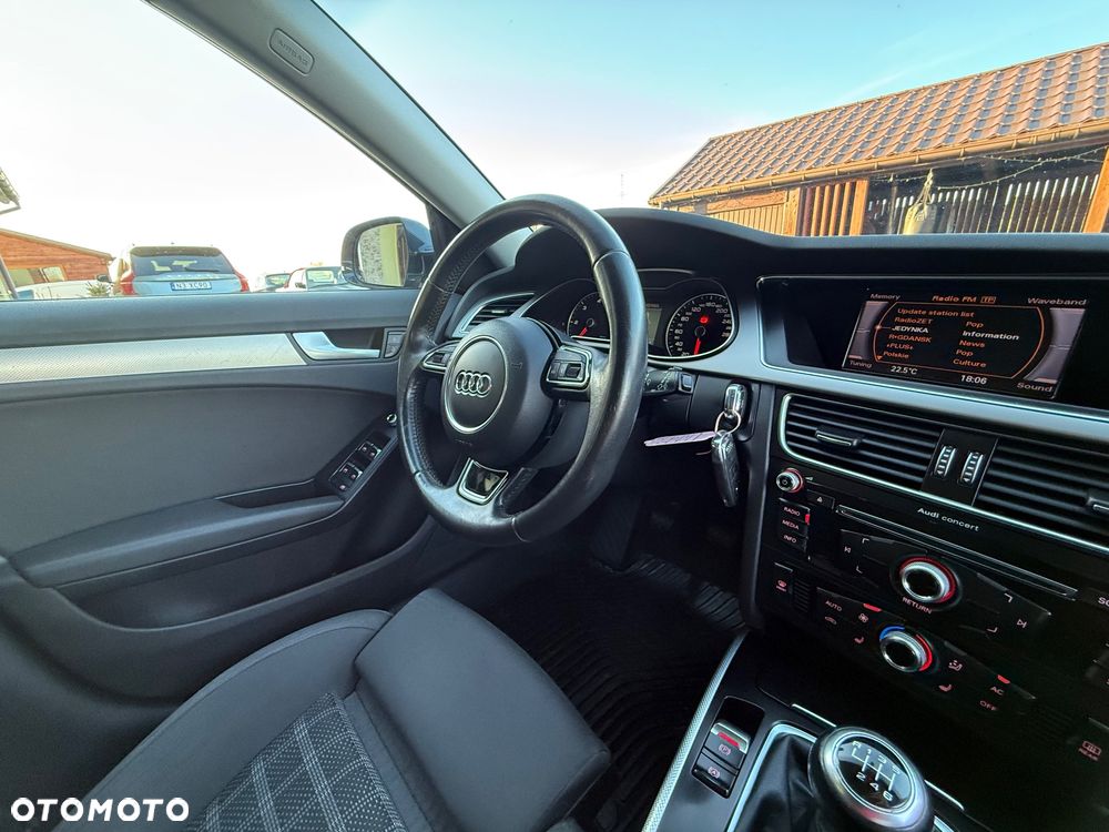 Audi A4 Avant - 28
