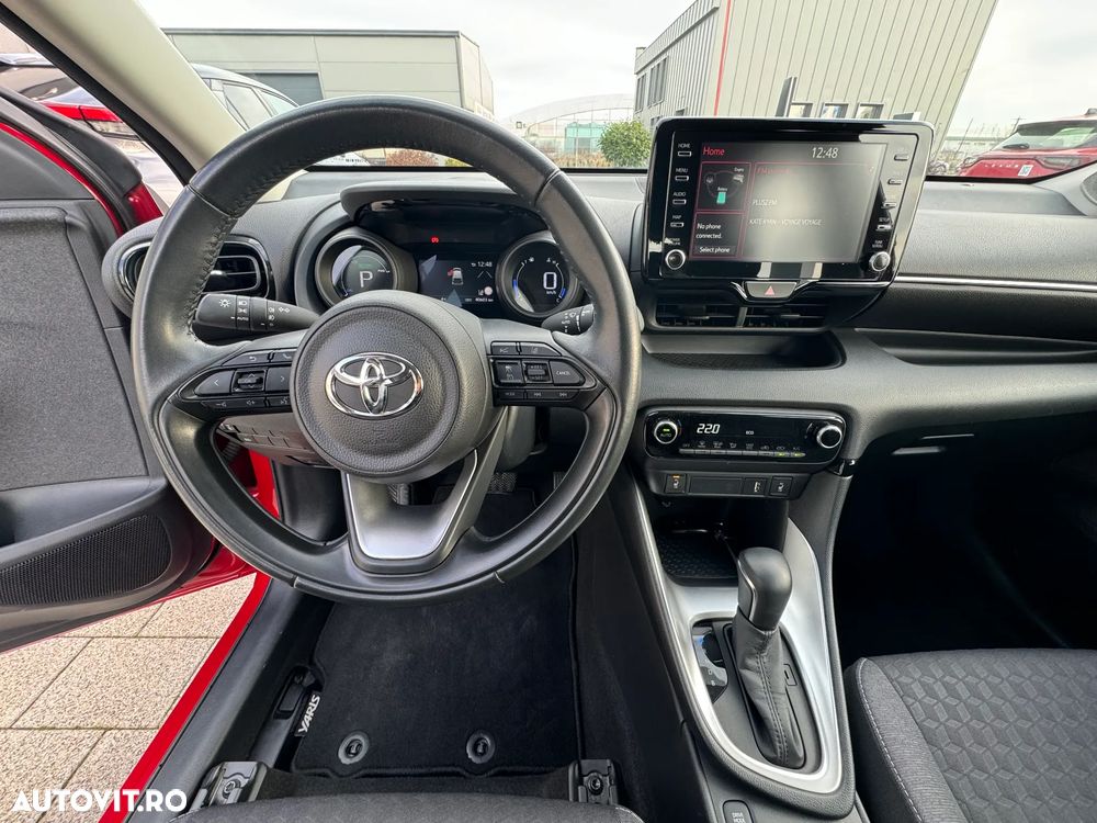 Toyota Yaris 1.5 VVT-i HSD Exclusive Style - 13