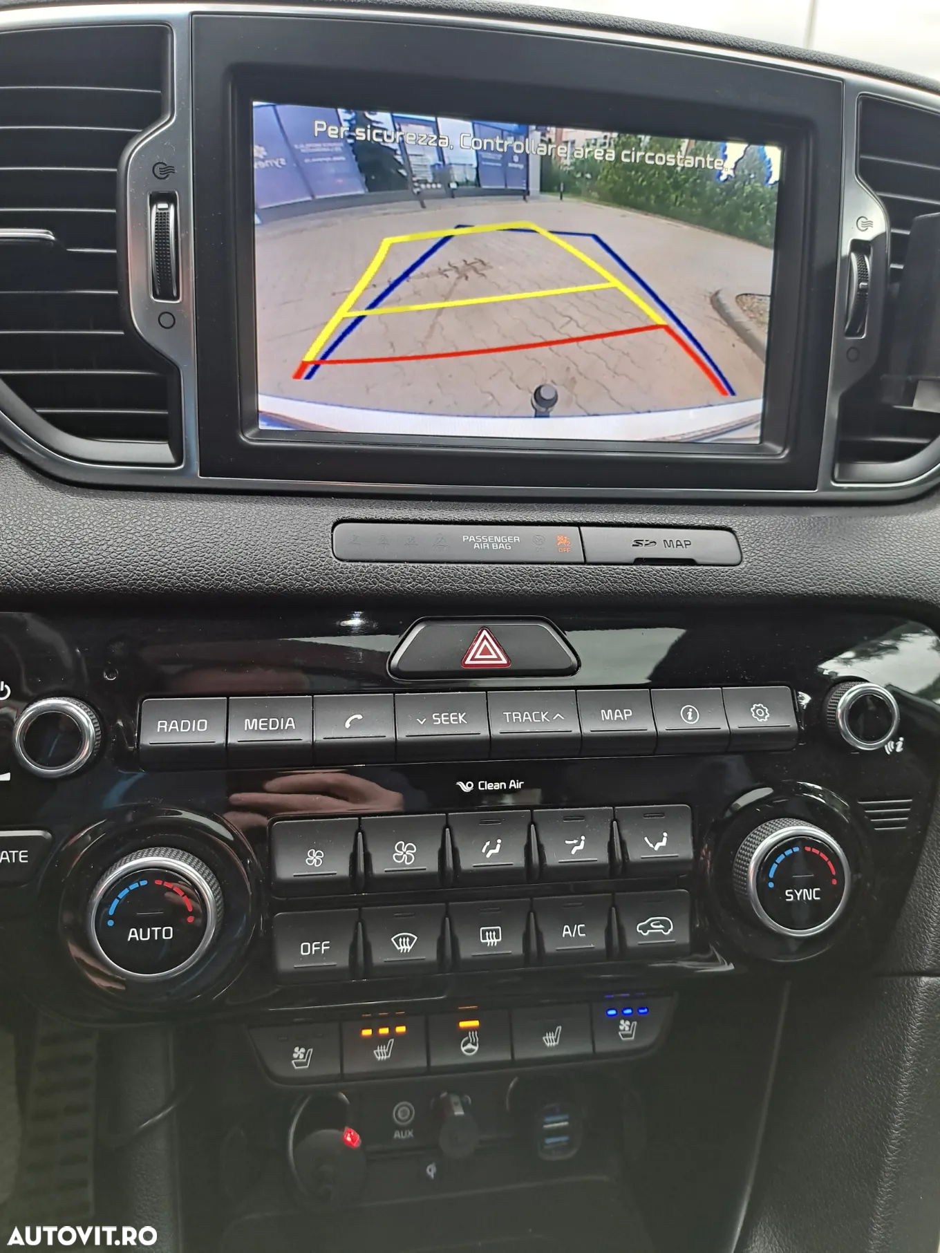 Kia Sportage 2,0 CRDI AWD Aut. GT Line - 28