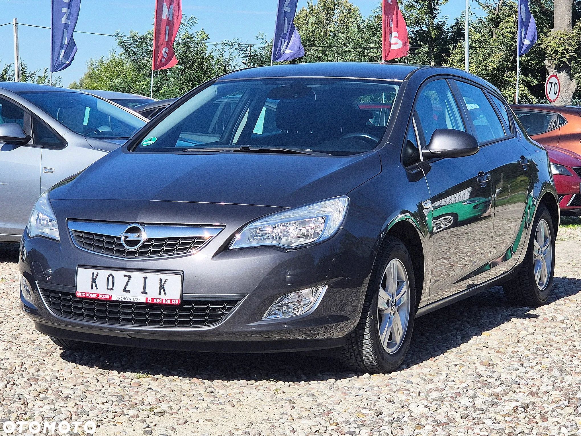 Opel Astra 1.4 Turbo Design Edition - 1