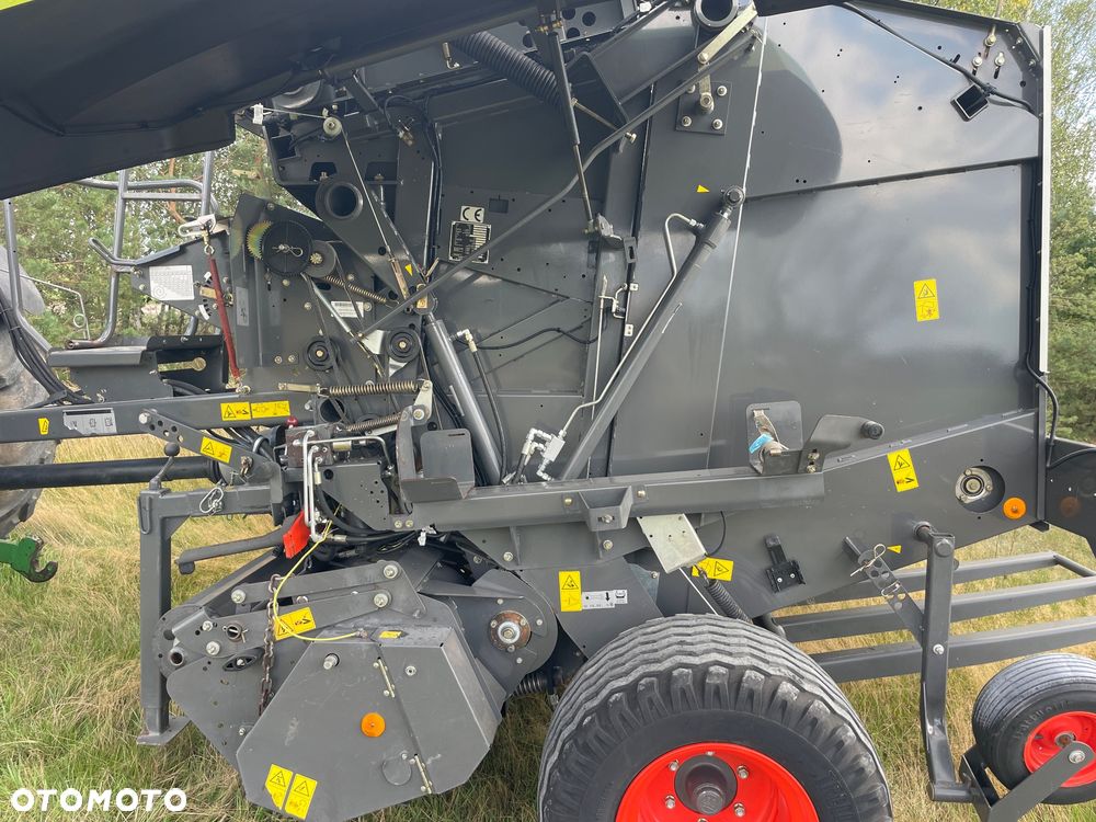 Claas Variant 370 - 7