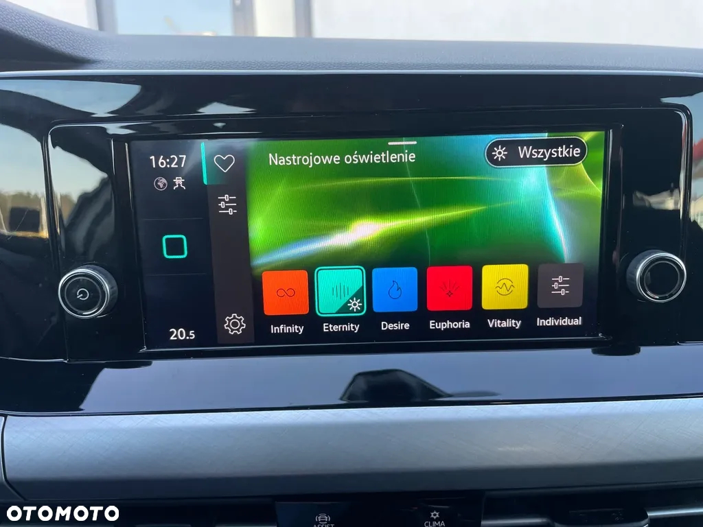 Volkswagen Golf VIII 2.0 TDI Life - 21