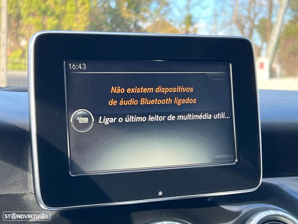 Mercedes-Benz CLA 180 - 15