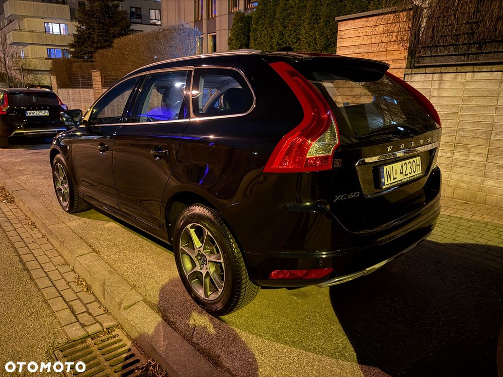 Volvo XC 60 D3 Drive-E Ocean Race - 19