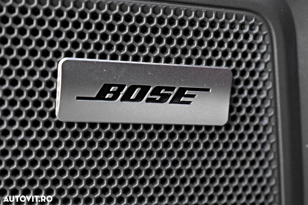 Porsche Macan Turbo PDK - 24